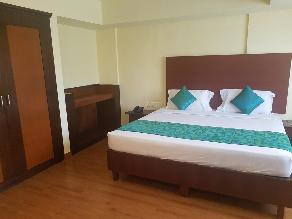 Hotel Pearl Residency Thrissur 外观 照片