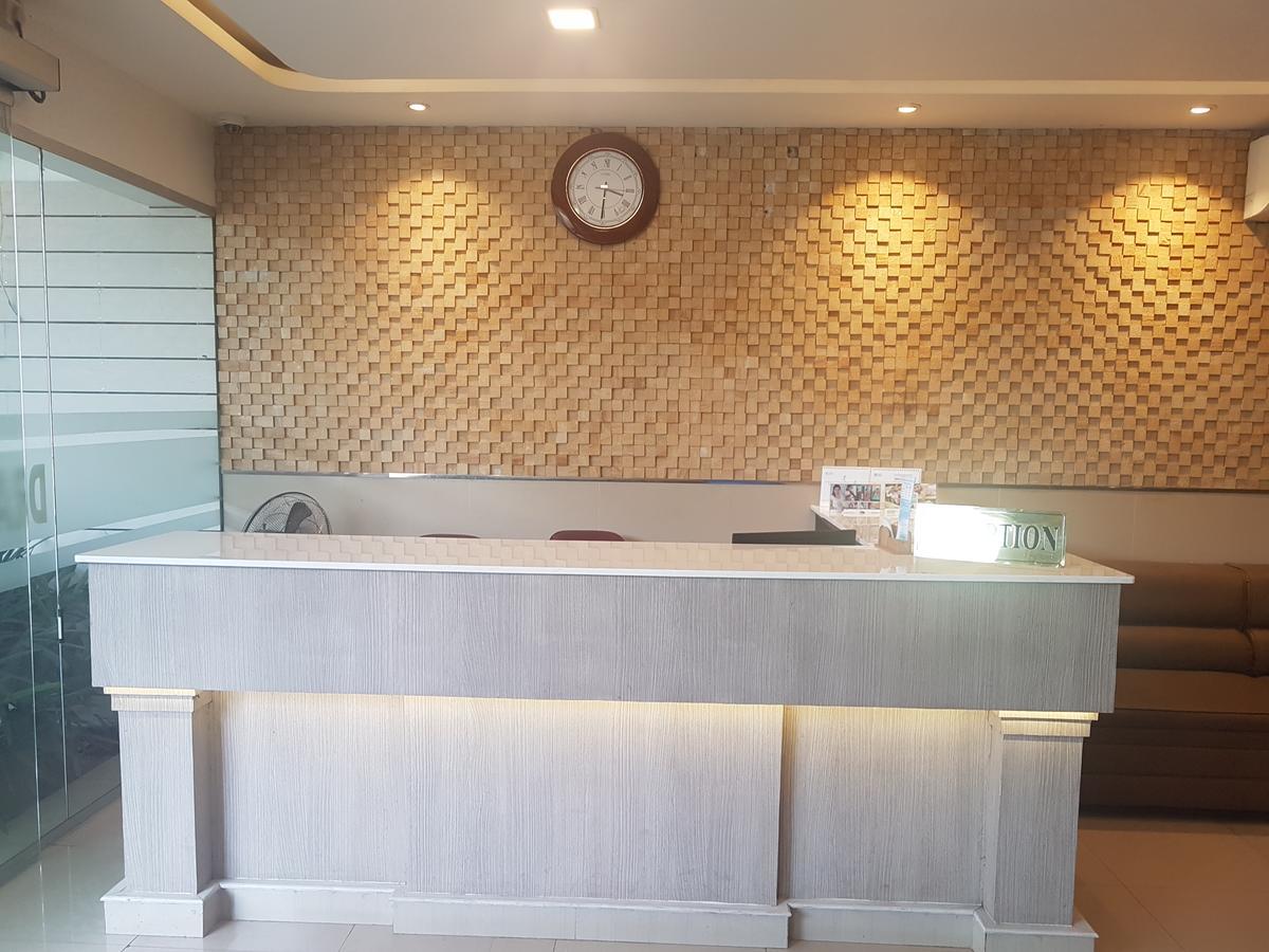 Hotel Pearl Residency Thrissur 外观 照片