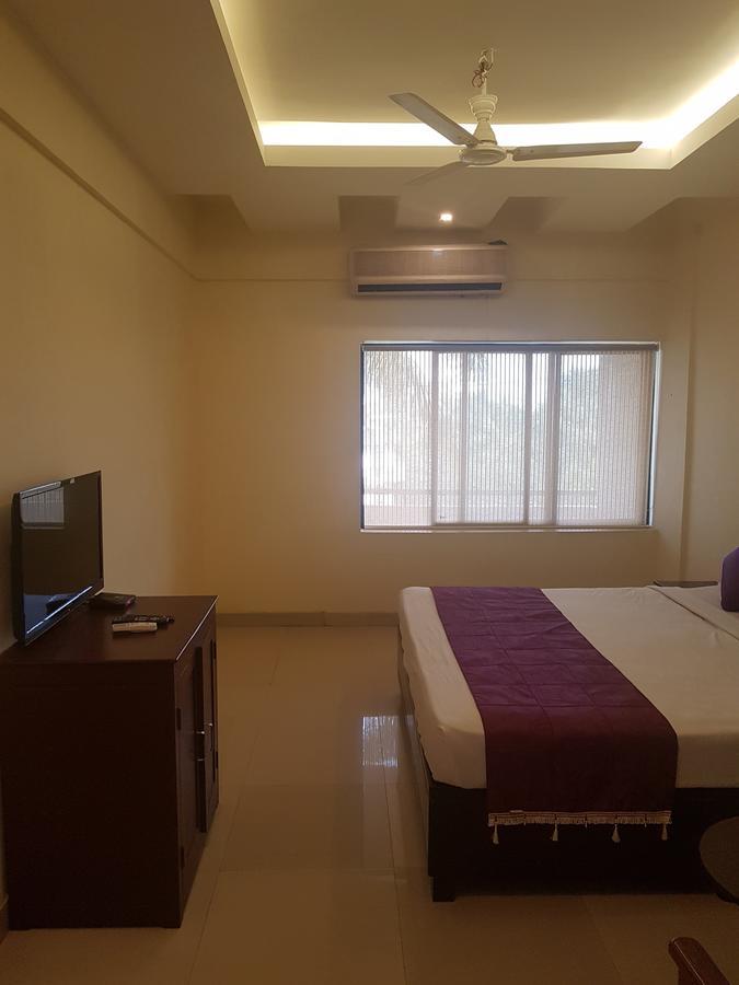 Hotel Pearl Residency Thrissur 外观 照片